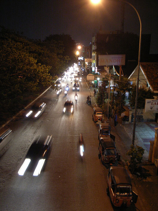 ジャカルタの道路