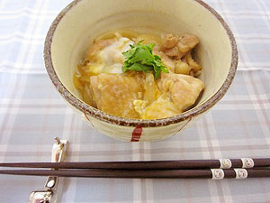 タジン鍋で作った親子丼