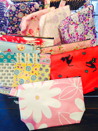 畠山 泰子さん『ハンドメイドバッグ＆小物展』ポーチ