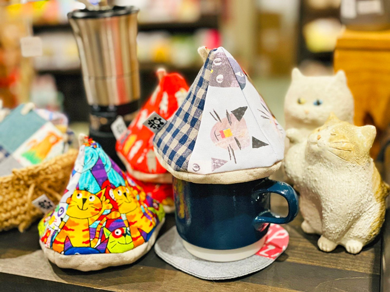 マグカップの帽子の【マグCAP】