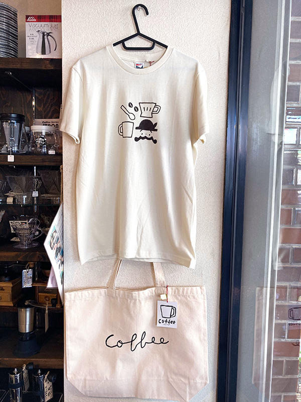 ノグチナミさんのTシャツ