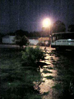 ワハナ農園でまたスコール