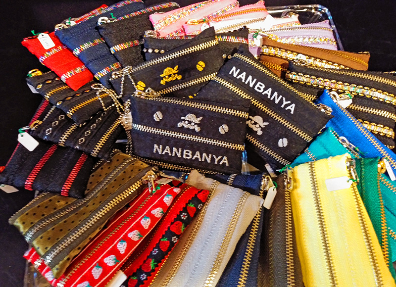 大人気!パスモ入れ