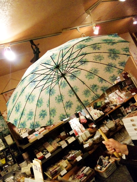 フラワー柄グリーン