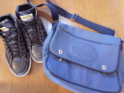 展示会用のカバンと靴